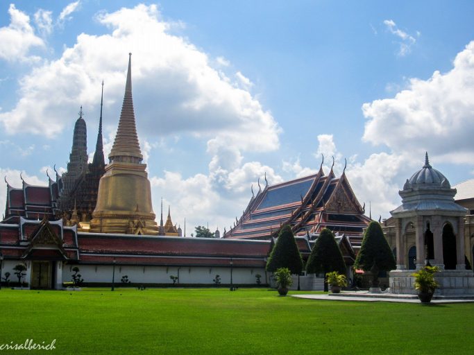 Palacio Real Bangkok - Templo del buda esmeralda.