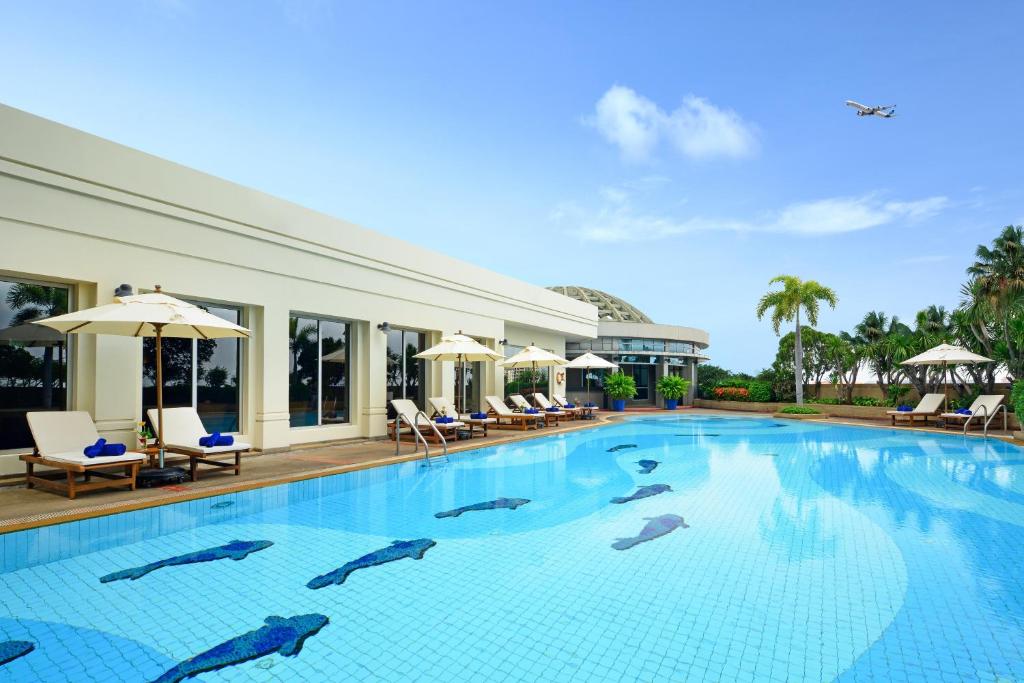 hotel piscina donde dormir aeropuerto bangkok
