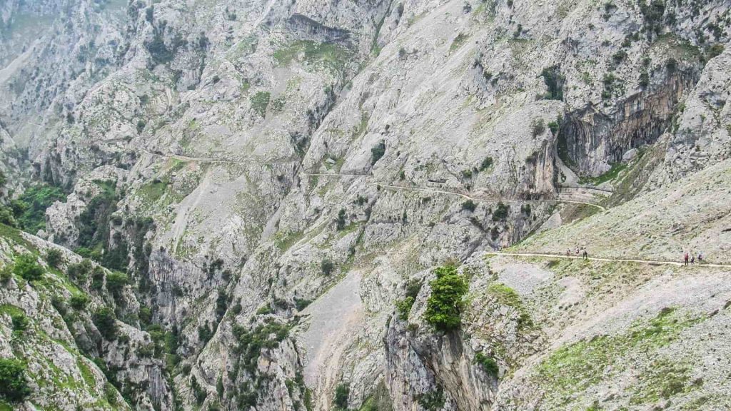 ruta del cares picos de europa asturias