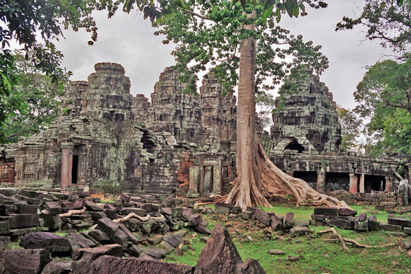 Banteay Kdei, Angkor Wat