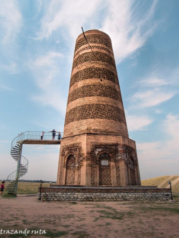 torre de burana kirguistán
