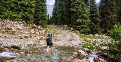 qué llevar trekking en Kirguistán