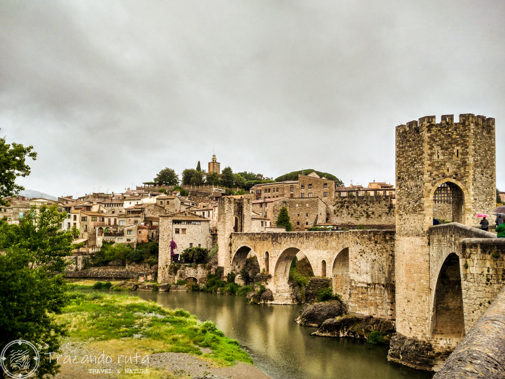 besalú pueblos medievales catalunya