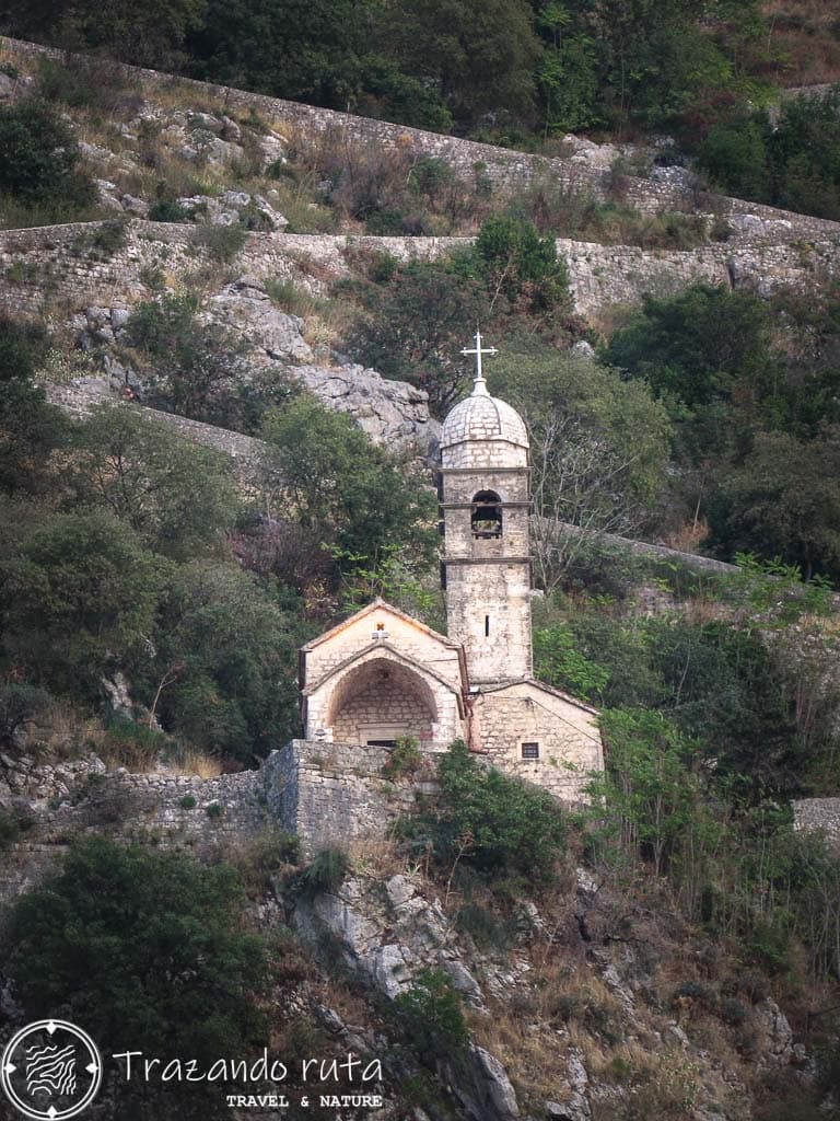 iglesia fortaleza kotor