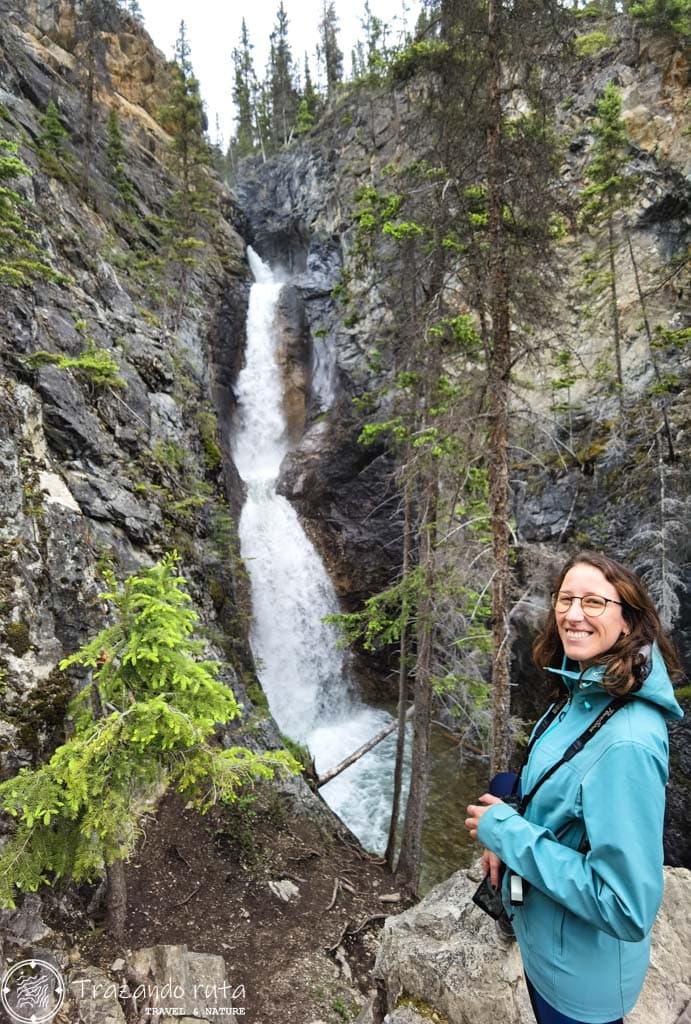 mejores cascadas parque nacional banff