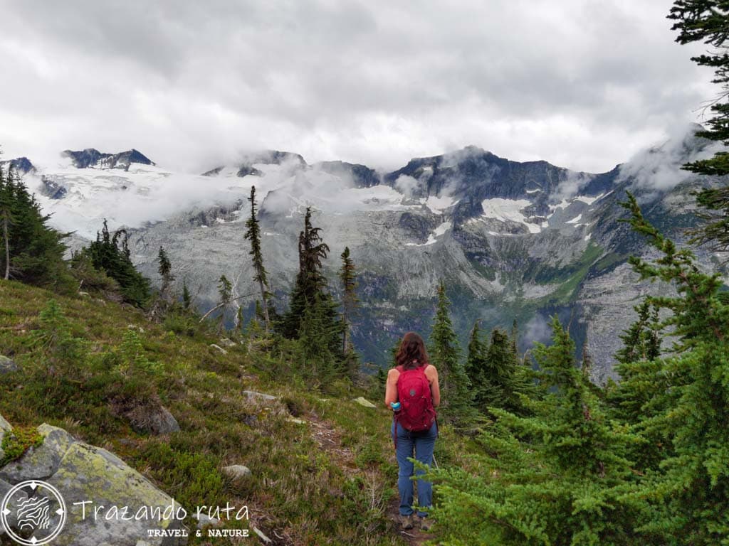 ruta glacier crest trail asulkan glacier