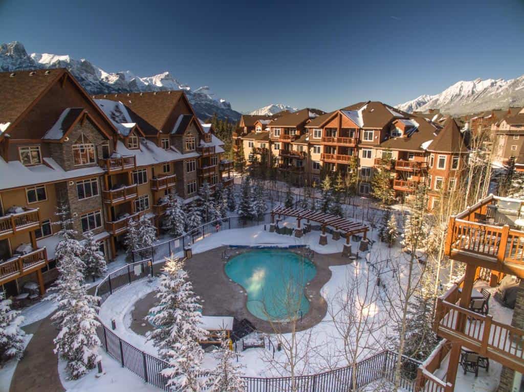 donde dormir en canmore