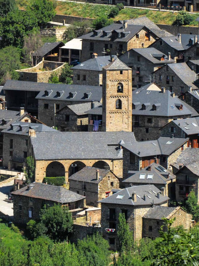 pueblos bonitos vall de boi durro