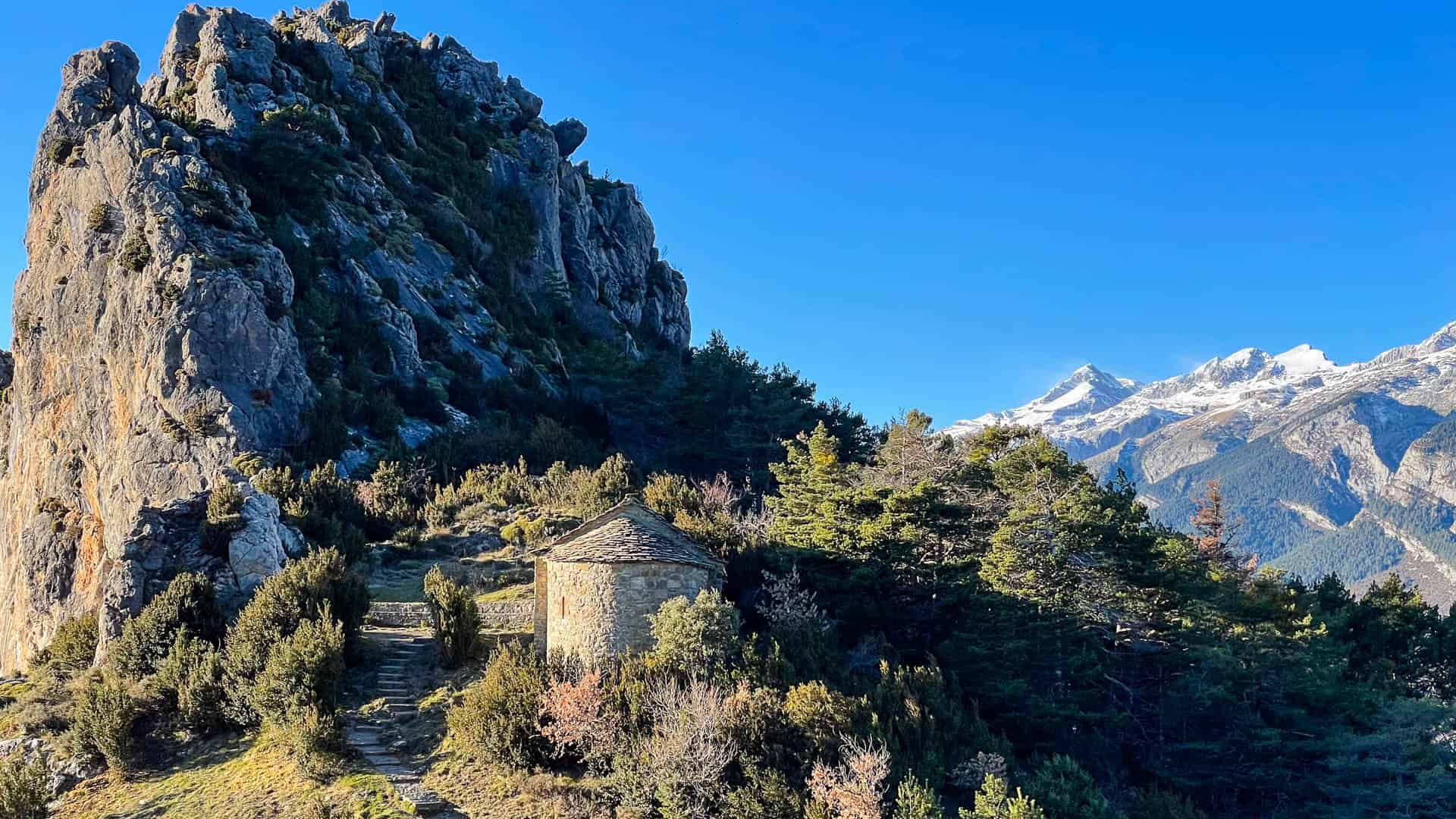 Ruta a las ermitas de Tella, la magia del Sobrarbe | Trazando Ruta