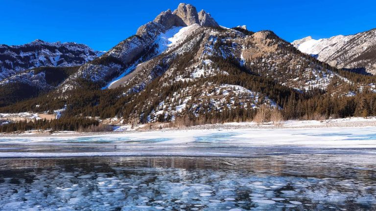 burbujas congeladas lago abraham canada