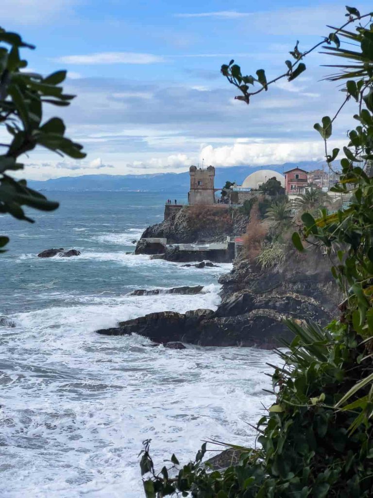 nervi paseo anita garibaldi genova