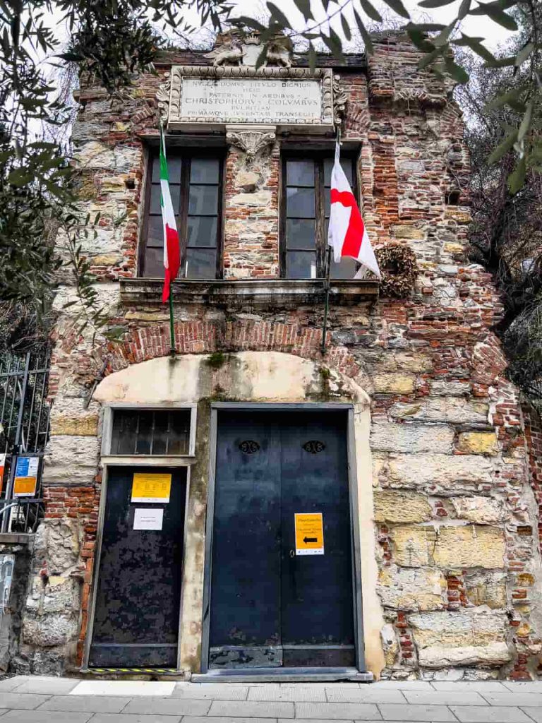 casa critobal colon genova