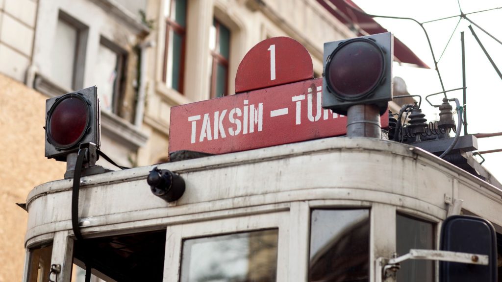 como llegar del aeropuerto de estambul al centro