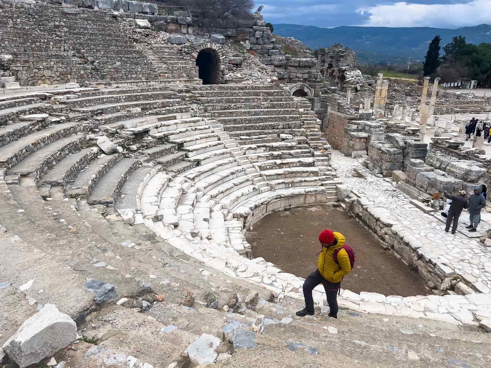 odeon que visitar en efeso