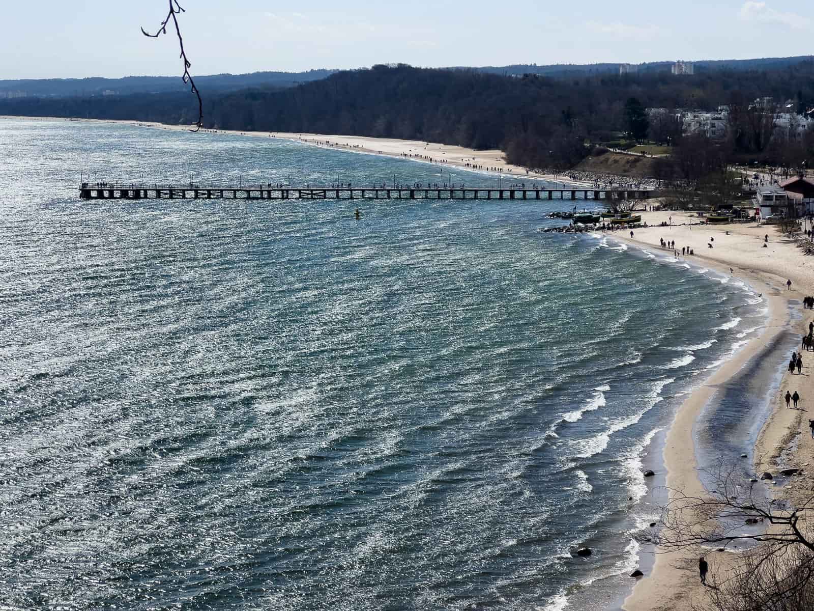muelle de orlow y playa polonia