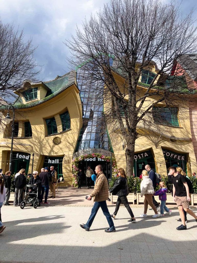 casa torcida sopot