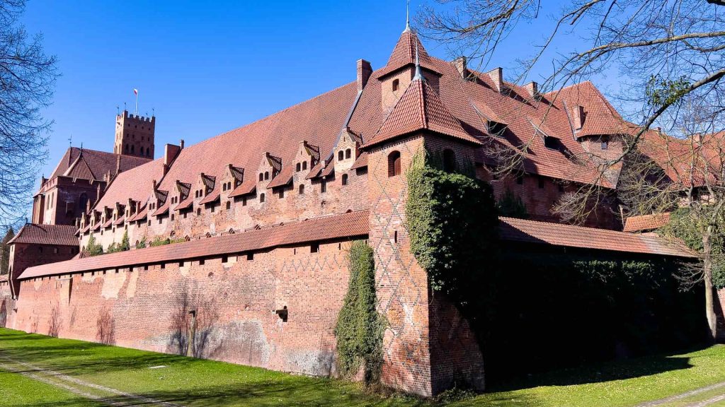 visita al castillo de malbork polonia ruta historica