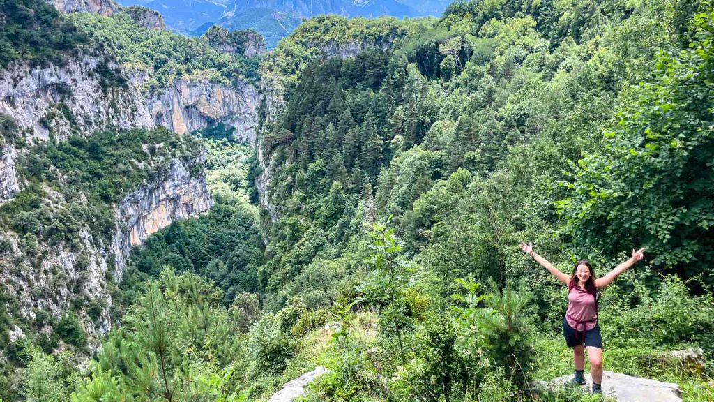 ruta a la garganta de escuaín por la faja cazcarra y el puente de los mallos