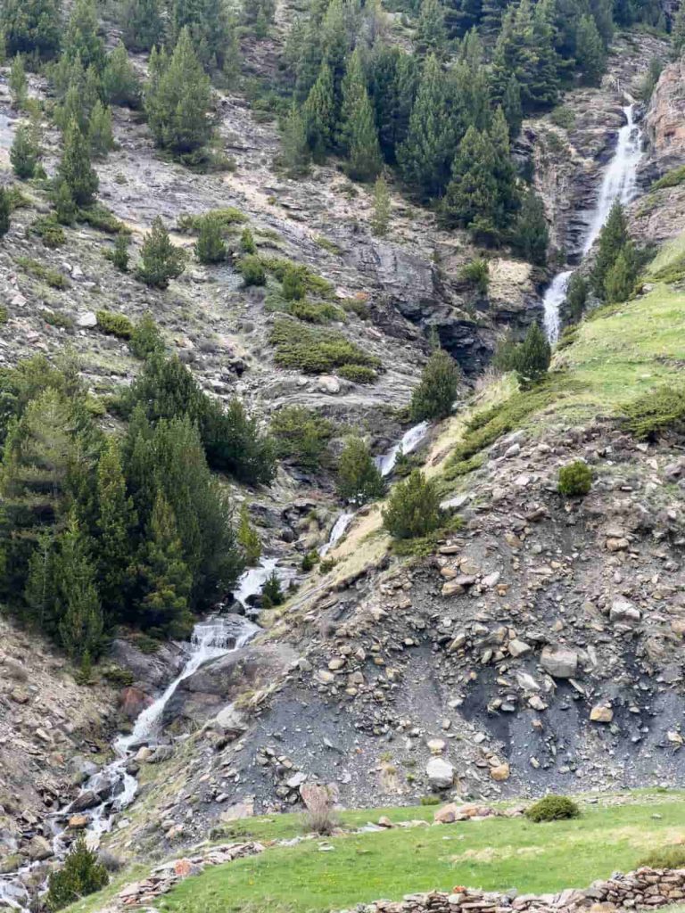 cascada la mascarada, rutas de senderismo en cerler