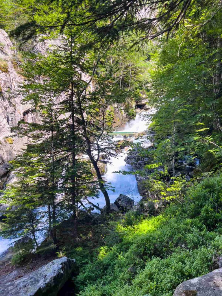 cascada del pi, valle de salenques