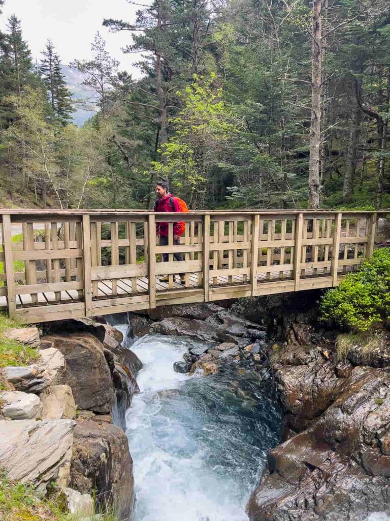 puente sobre el rio rioumajou