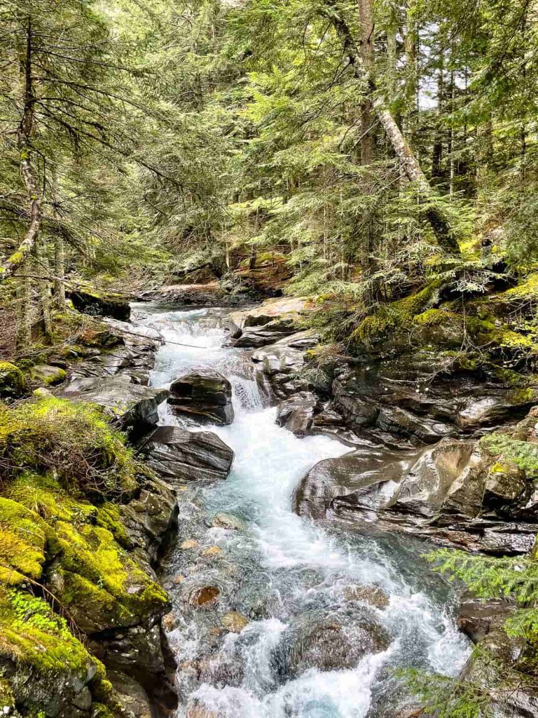rio rioumajou, ruta por el valle
