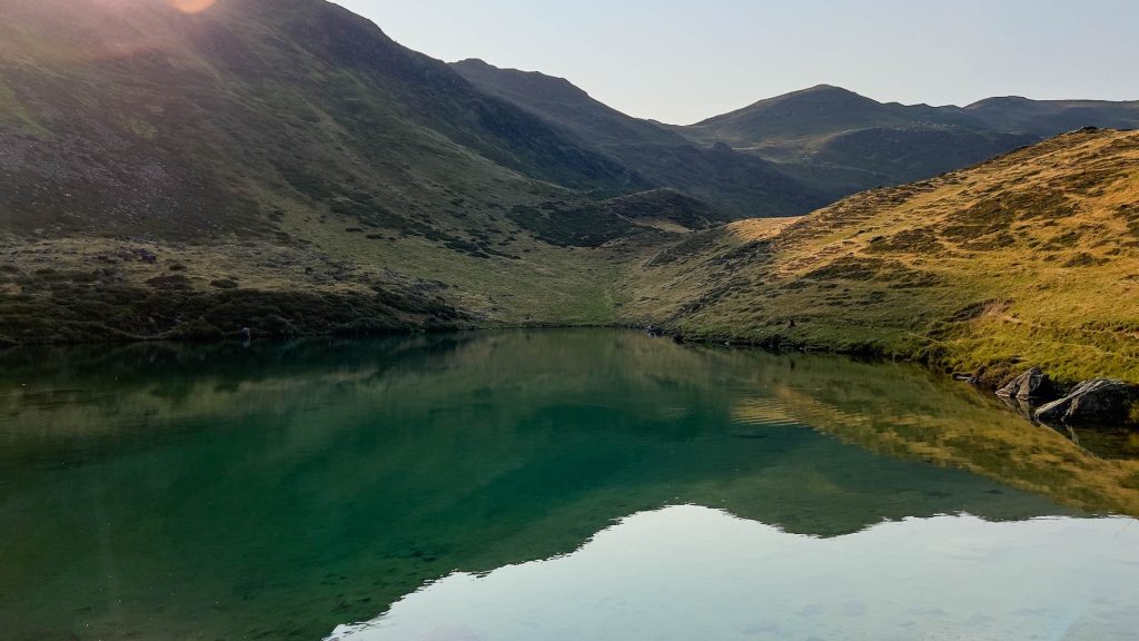 ruta al lac d'ourrec y lac bleu de lesponne desde le chiroulet