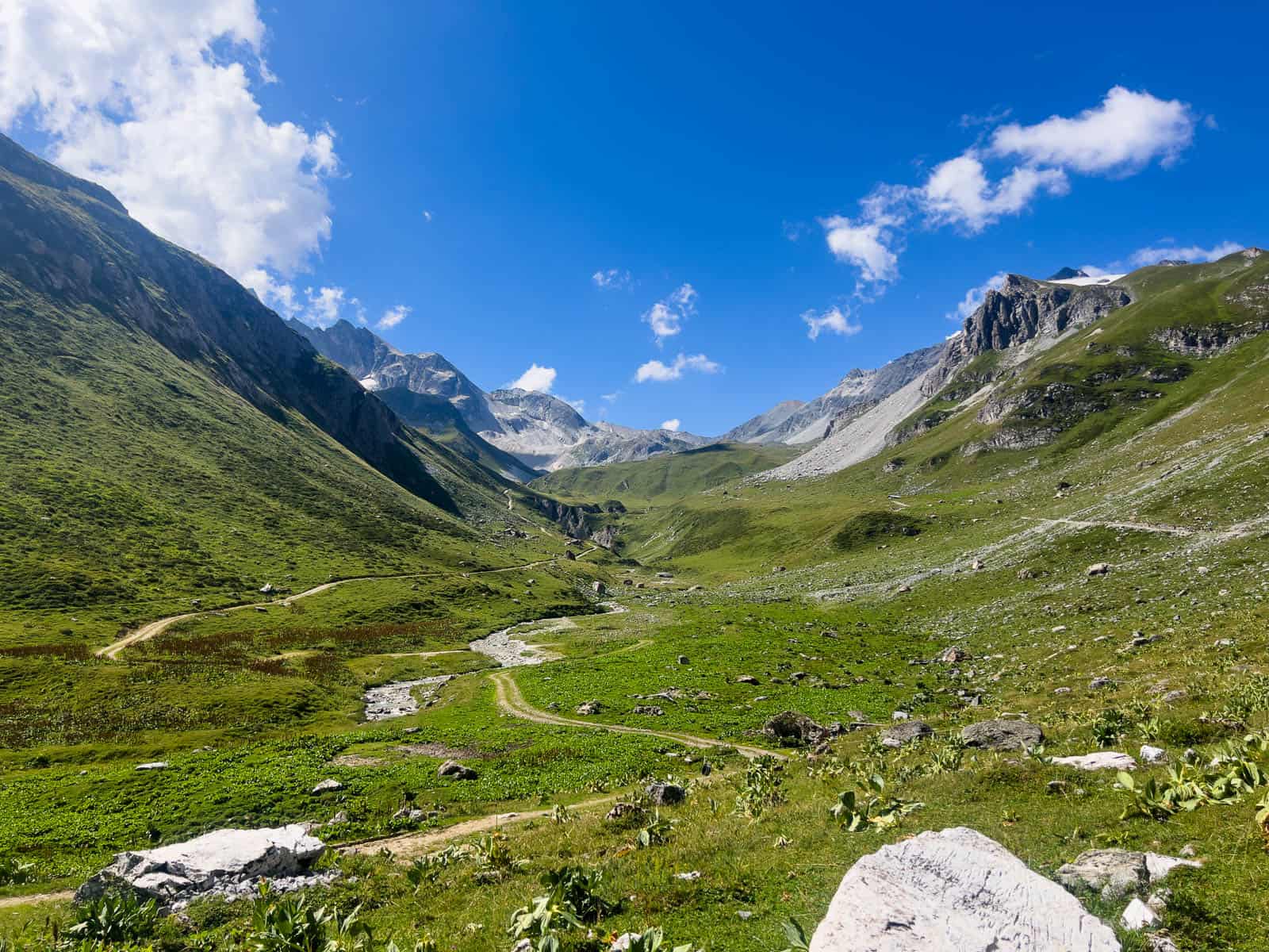 ruta lac blanc por el valle de chaviere vanoise