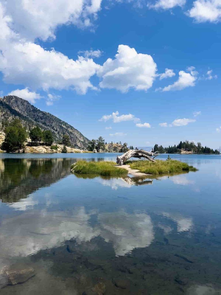 estany tort de peguera aigüestortes